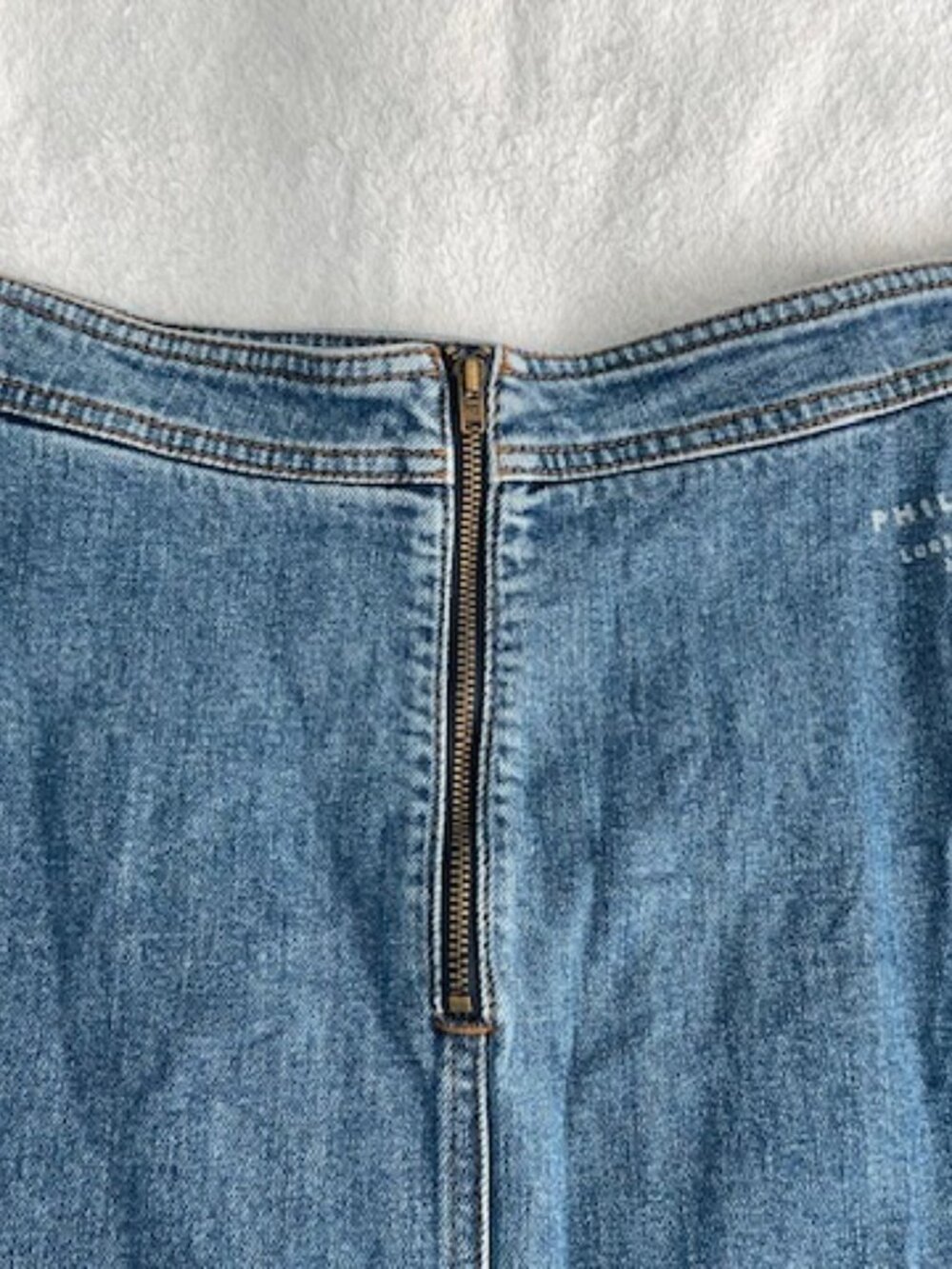 Anthropologie Denim Skirt Zipper Back A line Minimalist Blue Jean Sz 10 8 Medium - Picture 10 of 14